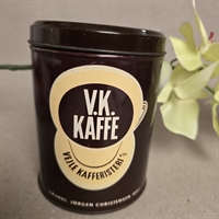 brun-creme-rund-metal-kaffedåse-Vejle-kafferesteri-retrodåse